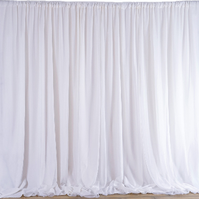 Location voilages murs drapes blancs pour mariage tentures decoration